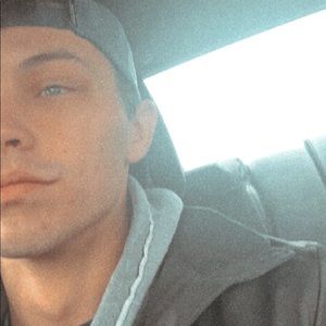 Meet your Posher, Brenton